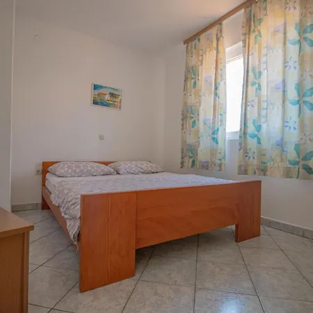 Apartment Petar Maksan