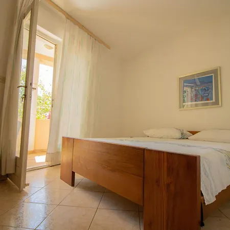 Petar Maksan Apartment *