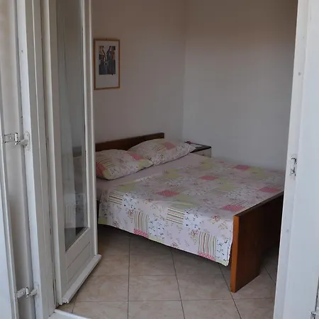 Apartamento Petar Maksan Pakoštane