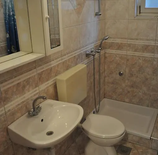 Petar Maksan * פאקוסטאן